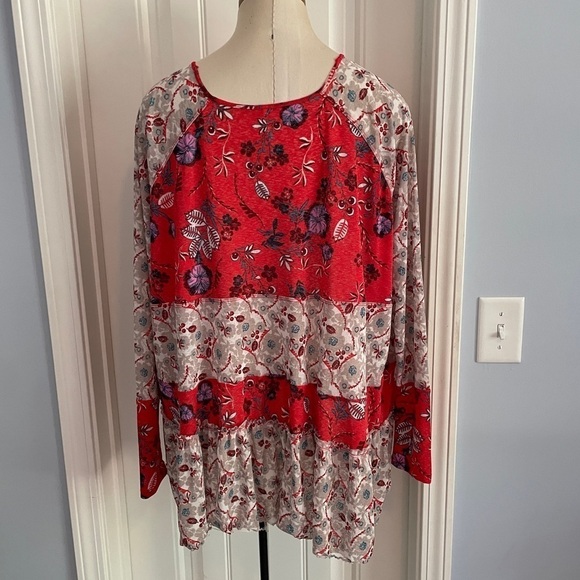 Free People Small Isabelle Tunic Top ~ Oversized Boho Peasant Red Floral - Picture 3 of 6